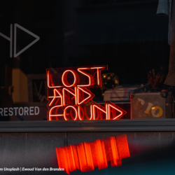 WHO BEARS THE RISK OF LOSS IN A CONTRACT OF SALE?