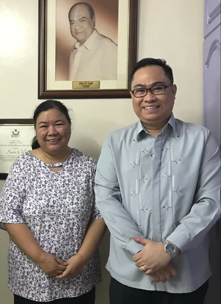 Atty. Alburo with With the late Sec. Susan Ople, former Secretary of the Department of Migrant Workers (DMW).