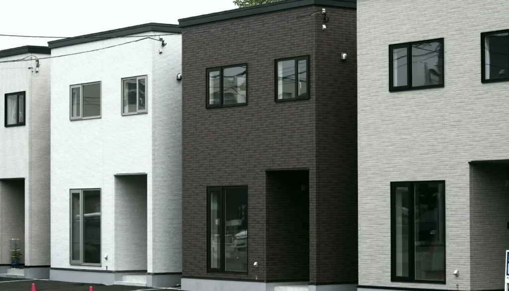 Sale Before Partition of a Co-owned Property